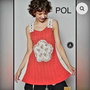 POL Women's Red and White Floral Tank Top